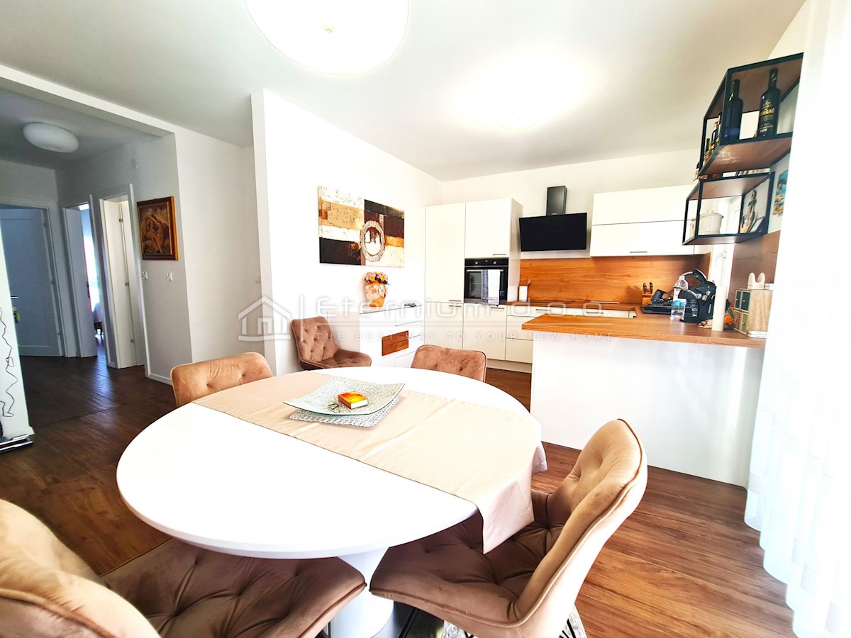 Apartment Zu verkaufen - PRIMORSKO-GORANSKA CRIKVENICA
