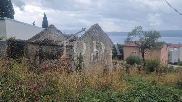 Zemljište na prodaju 560 m² – Dramalj