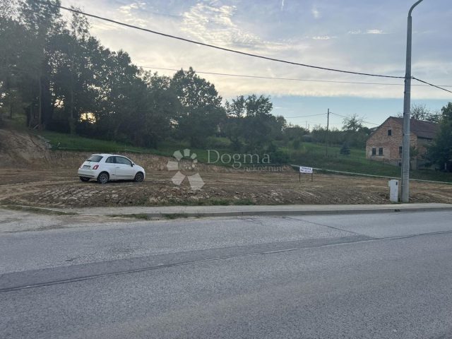 Zemljište na prodaju 1380 m² – Sveta Helena