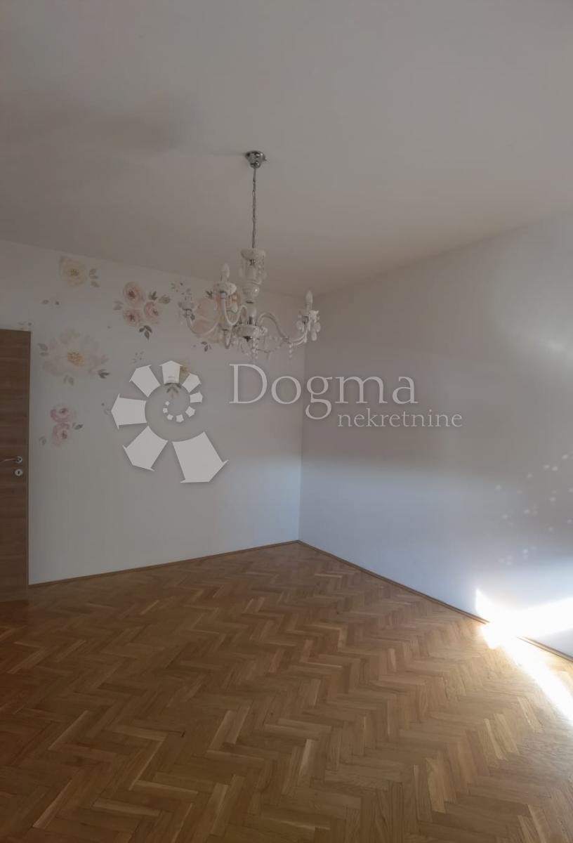 Apartmán Na predaj - GRAD ZAGREB ZAGREB