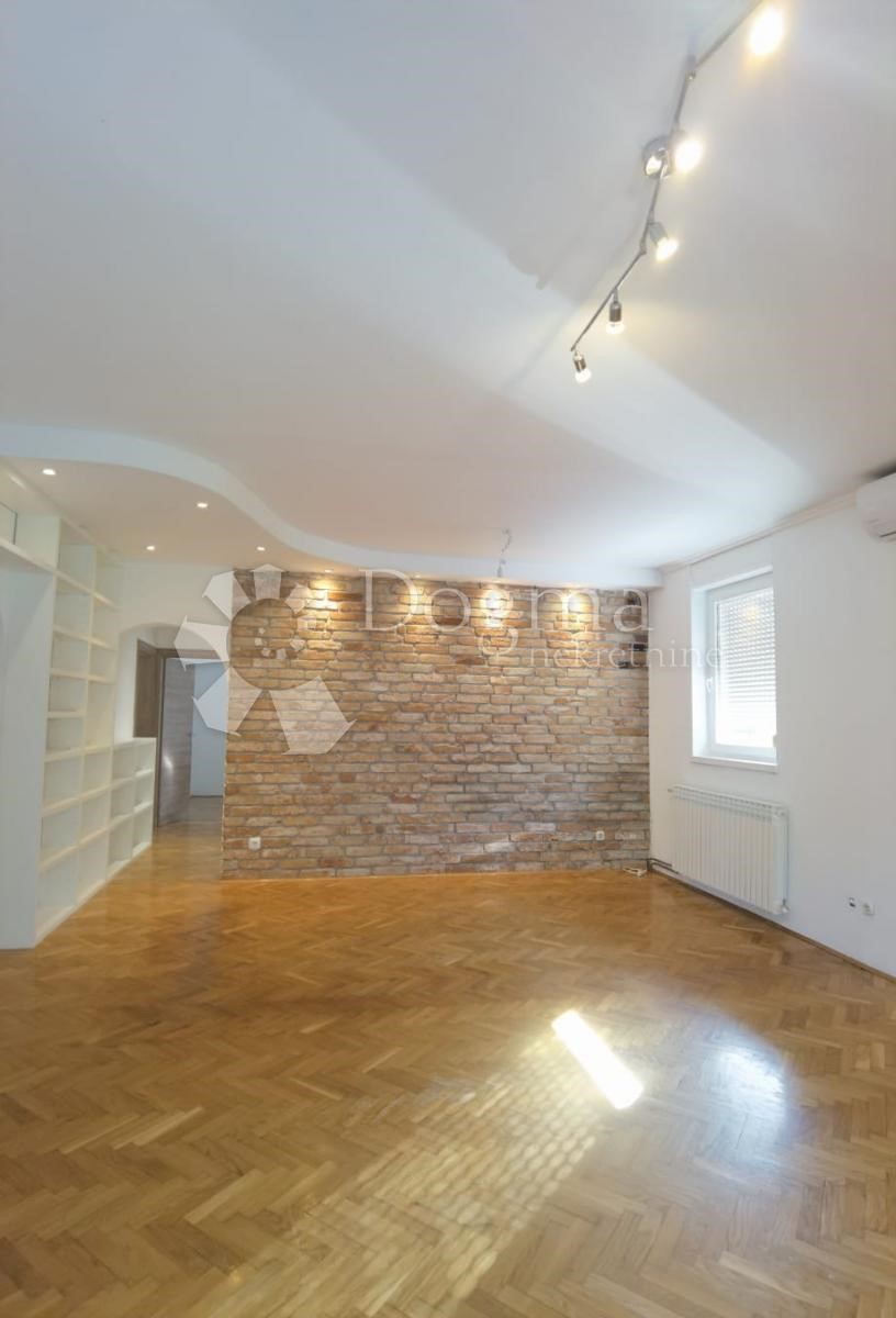 Apartmán Na predaj - GRAD ZAGREB ZAGREB