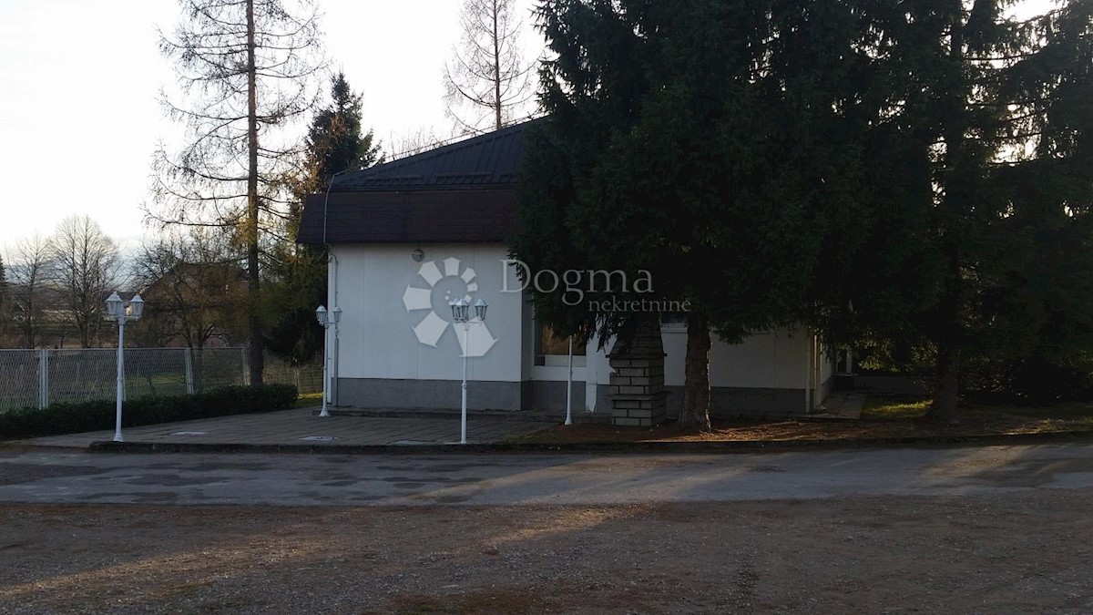 Lokal użytkowy Na sprzedaż - KARLOVAČKA JOSIPDOL