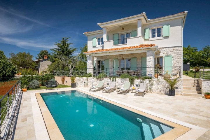 Kuća na prodaju 180 m² – Diklići