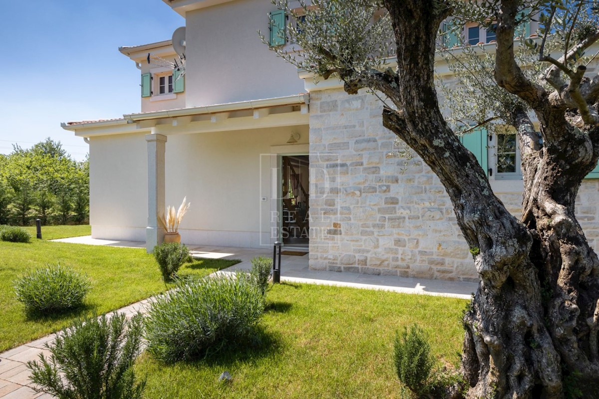 House For sale - ISTARSKA VIŠNJAN