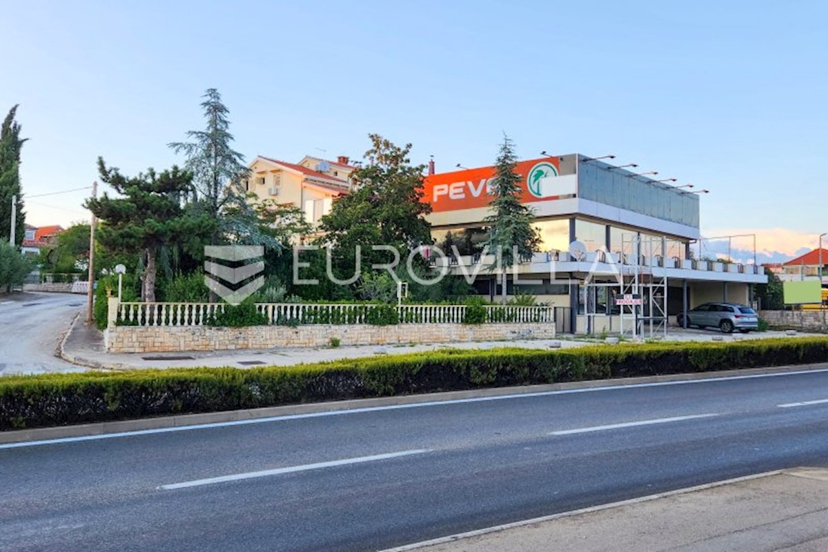 Locaux commerciaux À vendre - ZADARSKA ZADAR