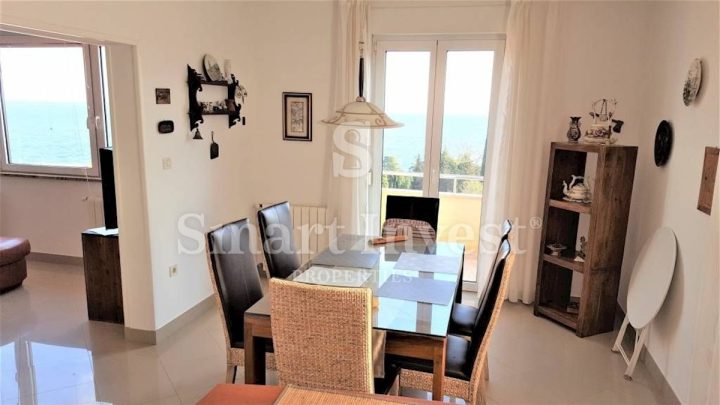 Appartement à louer 105 m² – Ičići