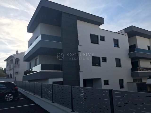 Apartmán na prodej 98 m² – Krk