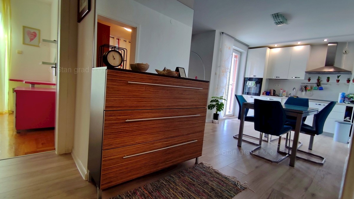 Apartmán Na predaj - PRIMORSKO-GORANSKA KRK