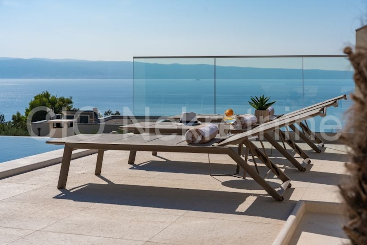 Casa In vendita - SPLITSKO-DALMATINSKA PODSTRANA