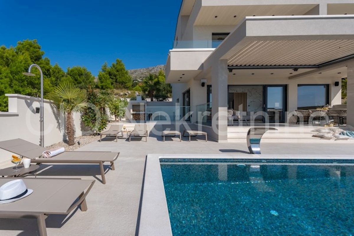 Casa In vendita - SPLITSKO-DALMATINSKA PODSTRANA