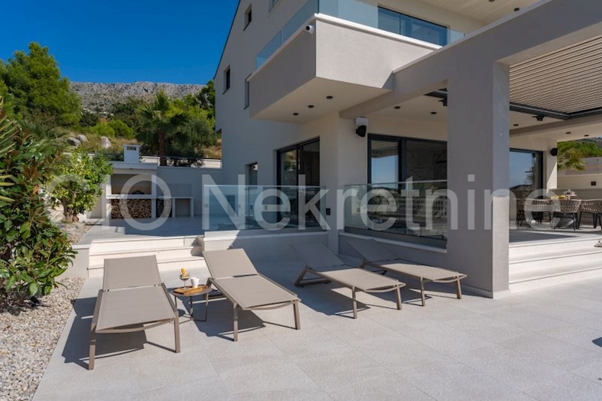 Casa In vendita - SPLITSKO-DALMATINSKA PODSTRANA