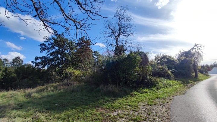 Land For sale - Istarska Gračišće - foto 3/3