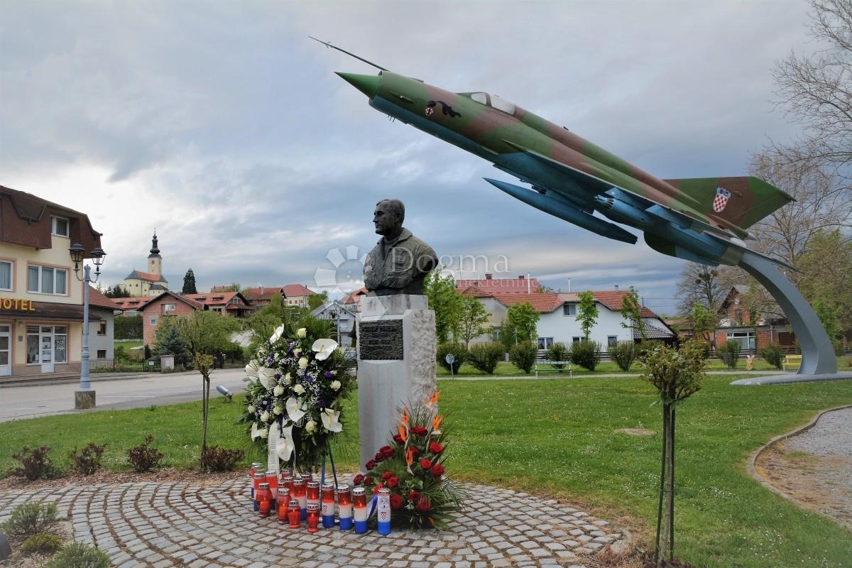 Działka Na sprzedaż - KRAPINSKO-ZAGORSKA GORNJA STUBICA