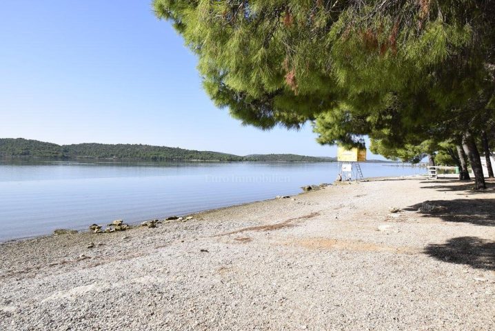 Terrain à vendre 1220 m² – Pirovac