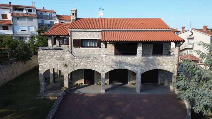 Kuća na prodaju 200 m² – Pula