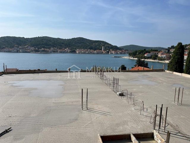 Apartmán na predaj 88 m² – Tisno