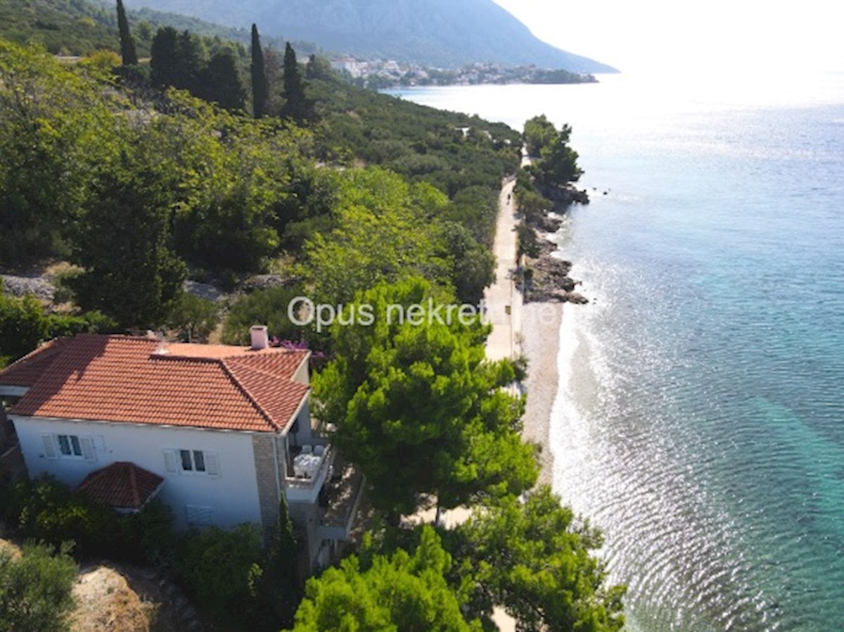 Kuća Na prodaju - SPLITSKO-DALMATINSKA GRADAC