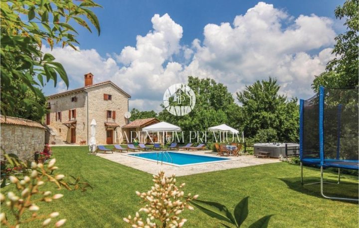 Casa in vendita 193 m² – Poreč