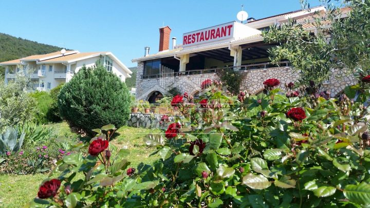 Poslovni prostori Naprodaj - Primorsko-goranska Cres - foto 2/12