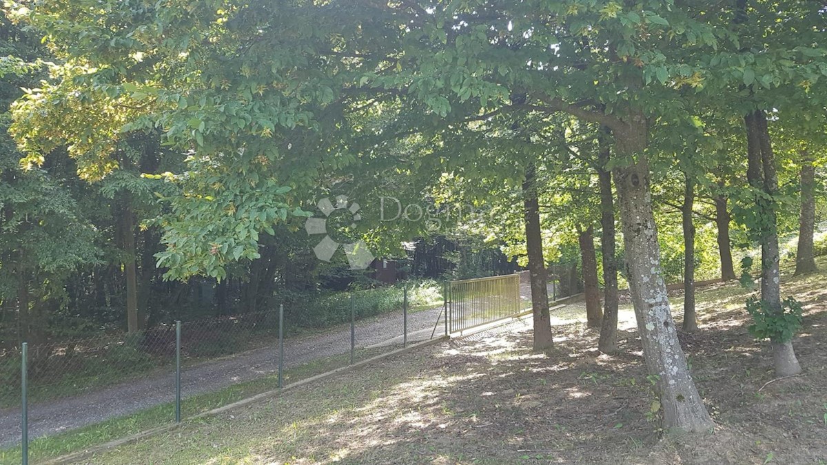 Dom Na predaj - ZAGREBAČKA SVETI IVAN ZELINA