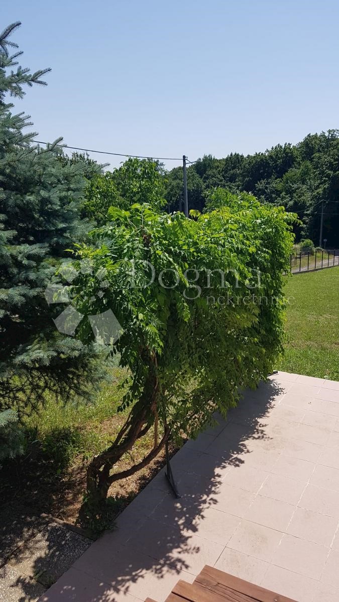 Dom Na predaj - ZAGREBAČKA SVETI IVAN ZELINA