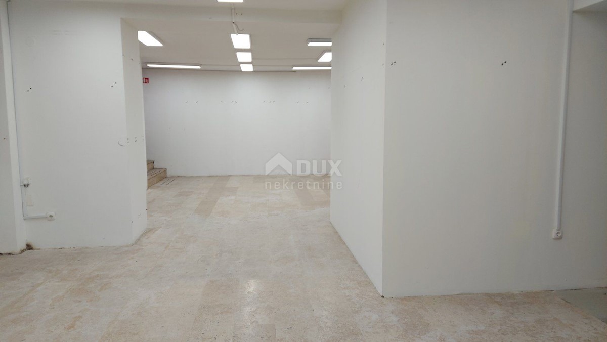 Commerciale Da affittare - PRIMORSKO-GORANSKA RIJEKA