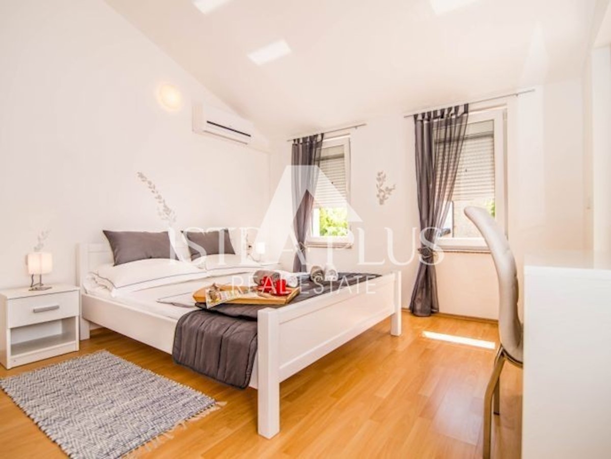Kuća Na prodaju - ISTARSKA POREČ