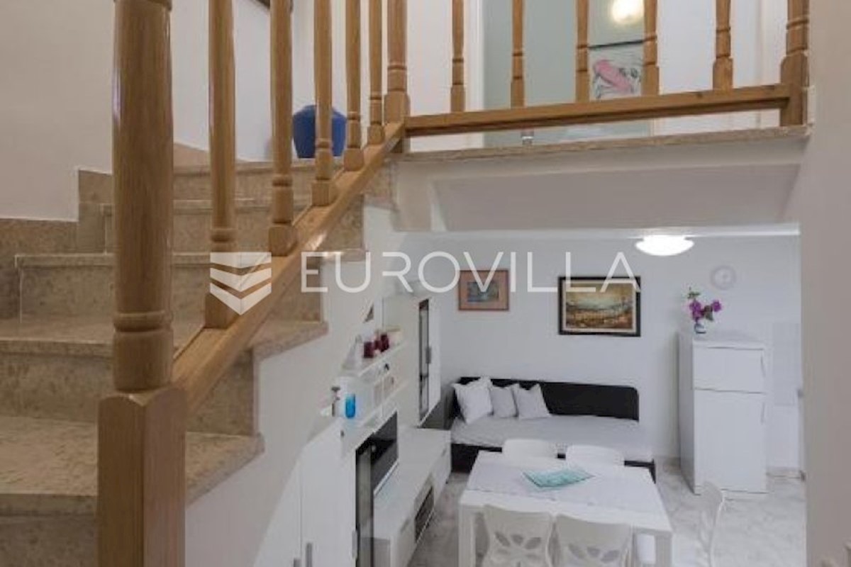 House For sale - ISTARSKA MEDULIN