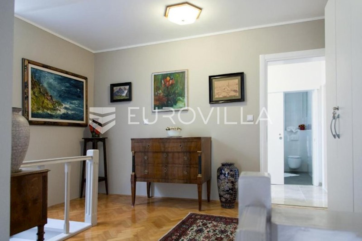 House For sale - ISTARSKA MEDULIN