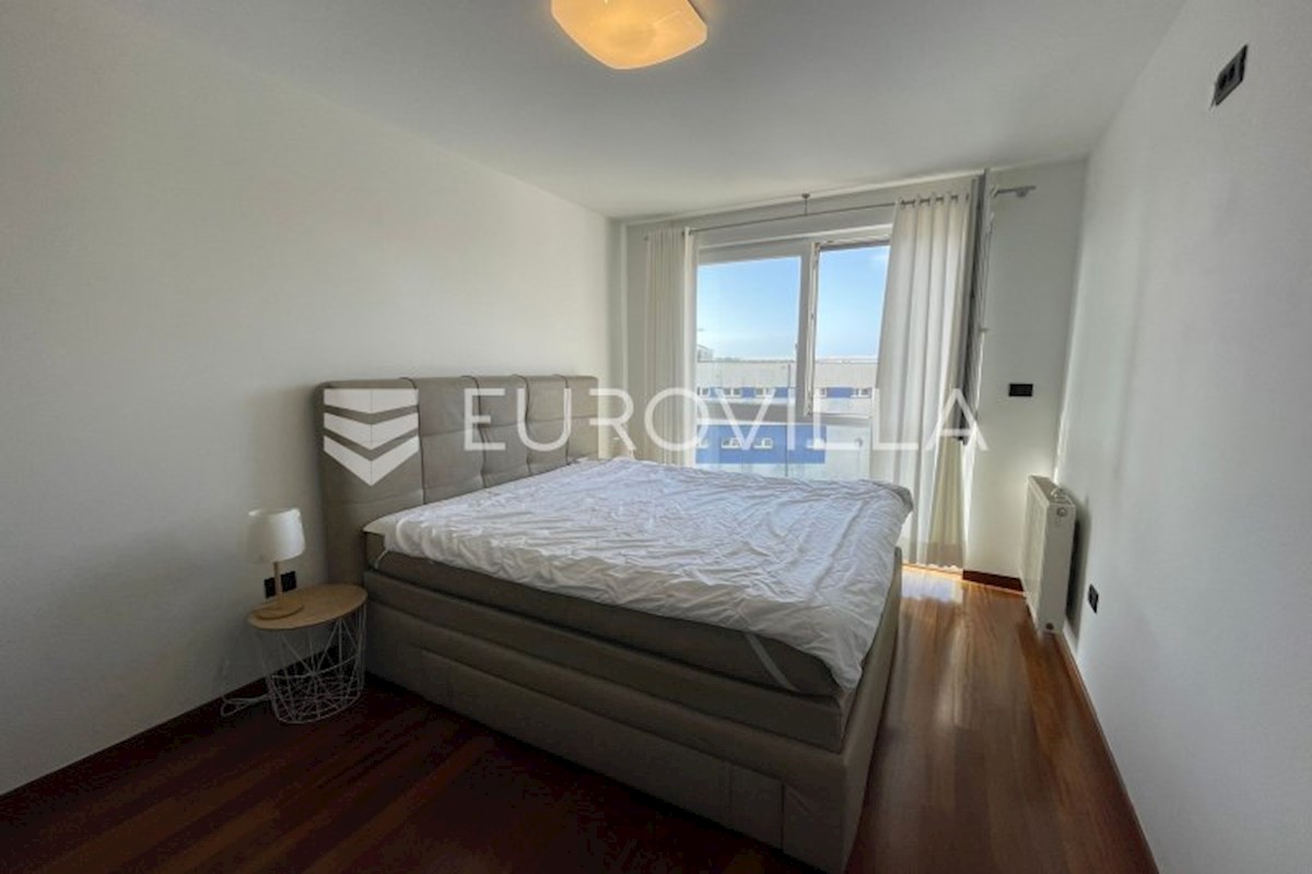 Flat For sale - ISTARSKA PULA