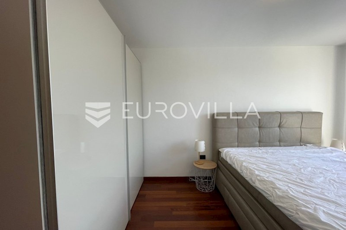 Flat For sale - ISTARSKA PULA