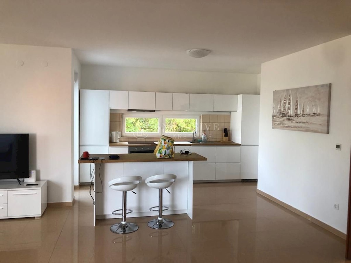 Apartma Na predaj