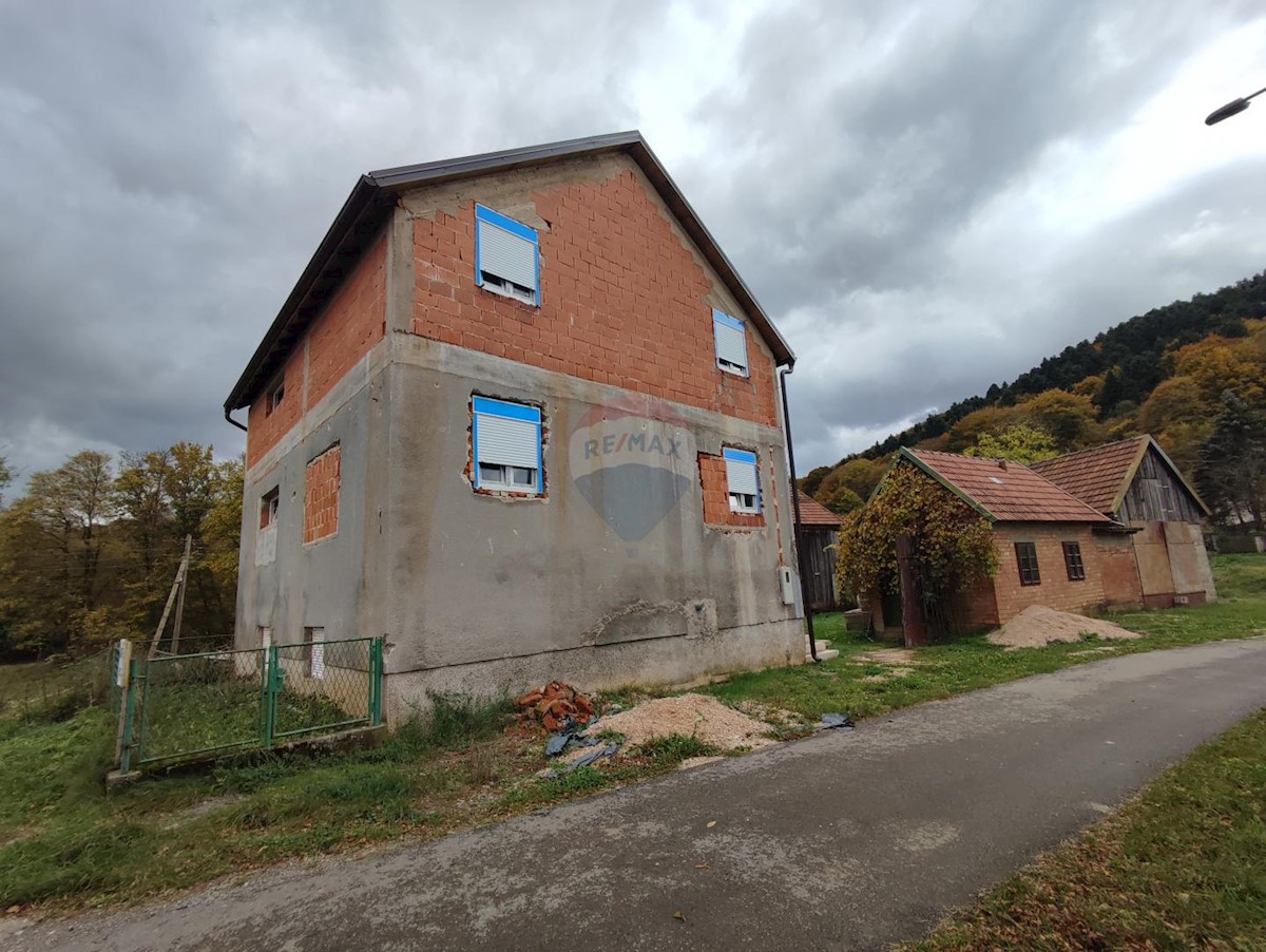 Dům Na prodej - LIČKO-SENJSKA Brinje