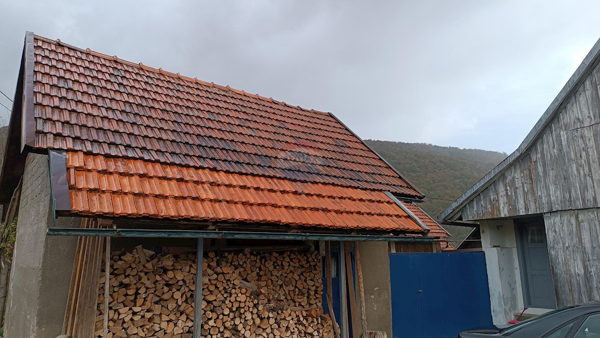 Kuća Na prodaju - Karlovačka Ogulin - foto 1/10
