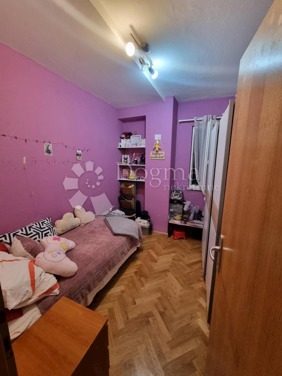 Apartmán Na predaj - SPLITSKO-DALMATINSKA KAŠTELA