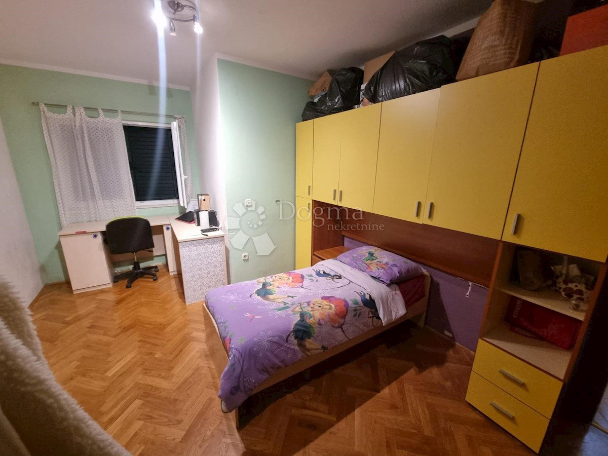 Apartmán Na predaj - SPLITSKO-DALMATINSKA KAŠTELA