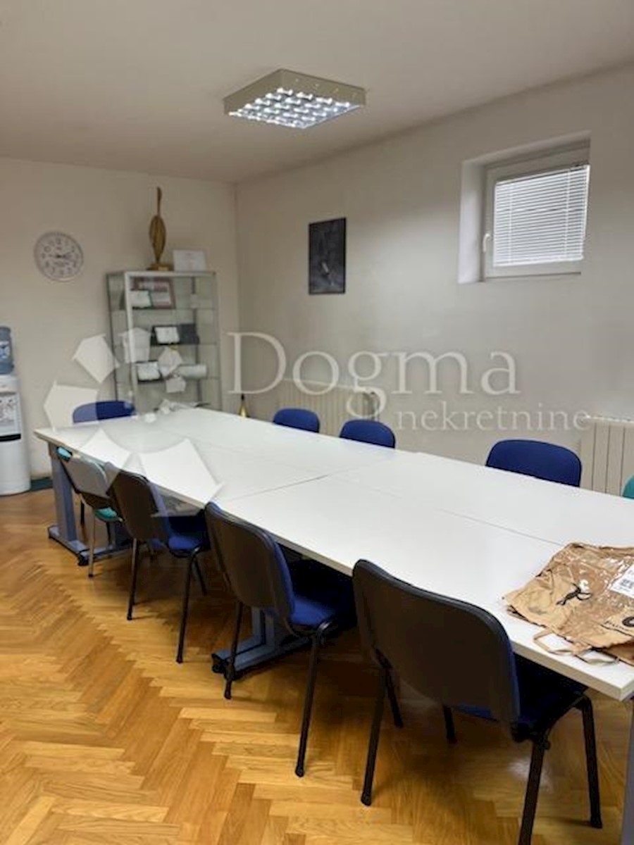 Business premises For sale - PRIMORSKO-GORANSKA RIJEKA