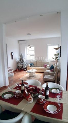 Stan na prodaju 153 m² – Njivice