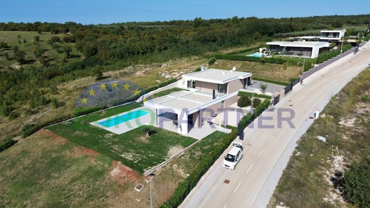 Kuća Na prodaju - Istarska Brtonigla - foto 5/31