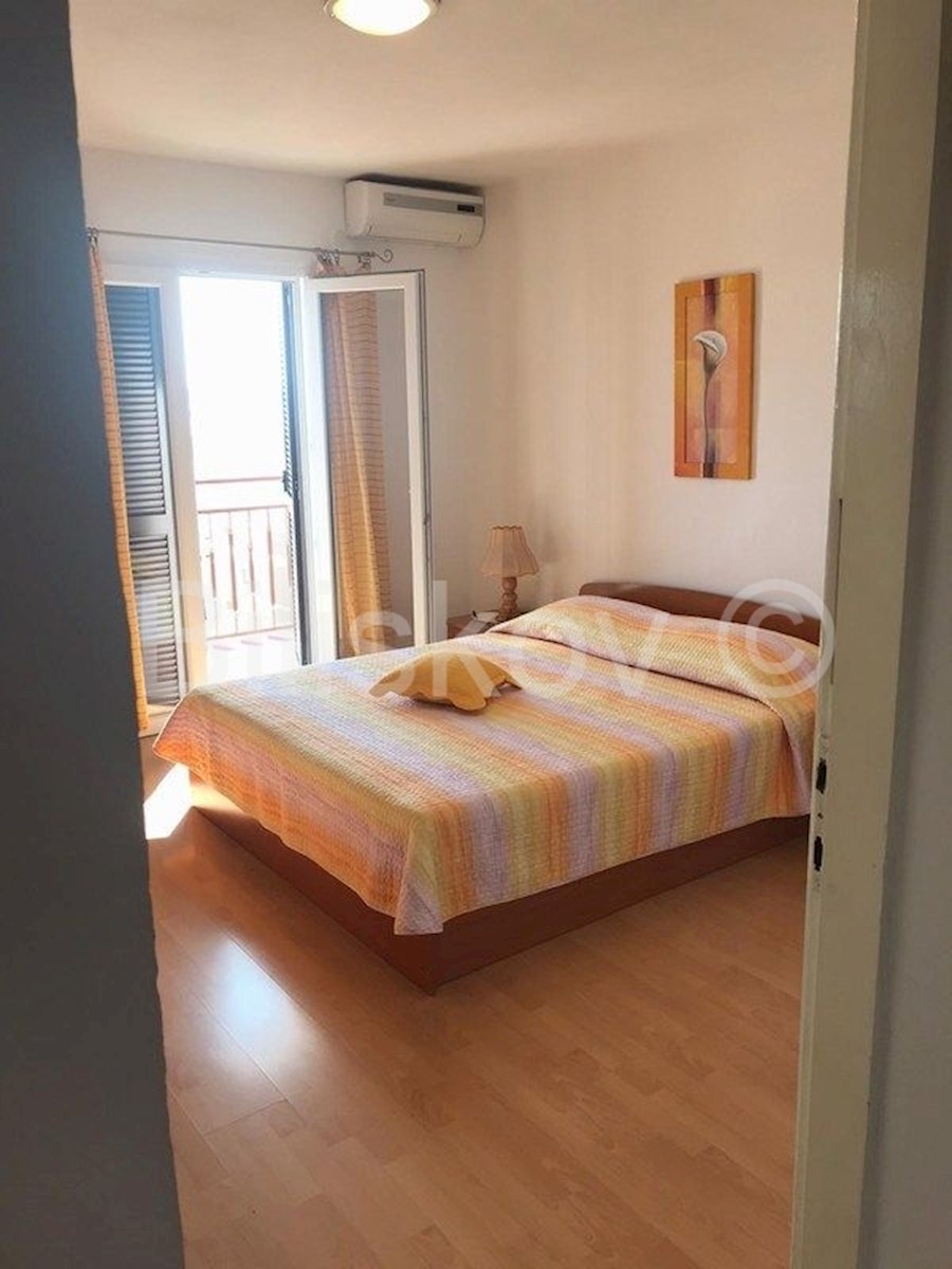 Flat For sale - SPLITSKO-DALMATINSKA HVAR