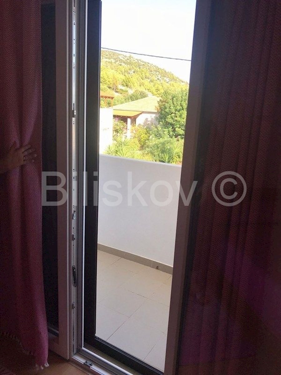 Apartment Zu verkaufen - SPLITSKO-DALMATINSKA HVAR