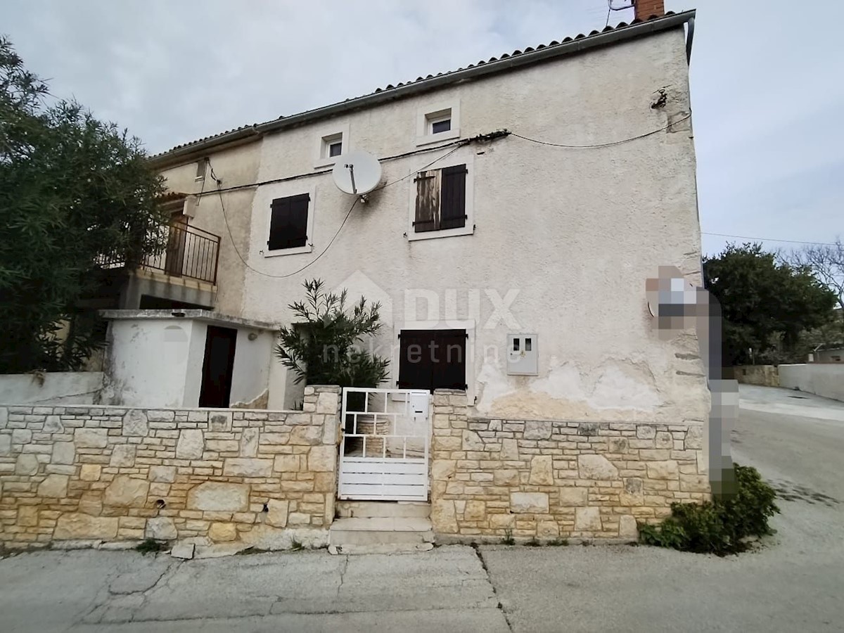 Kuća Na prodaju - ISTARSKA LIŽNJAN
