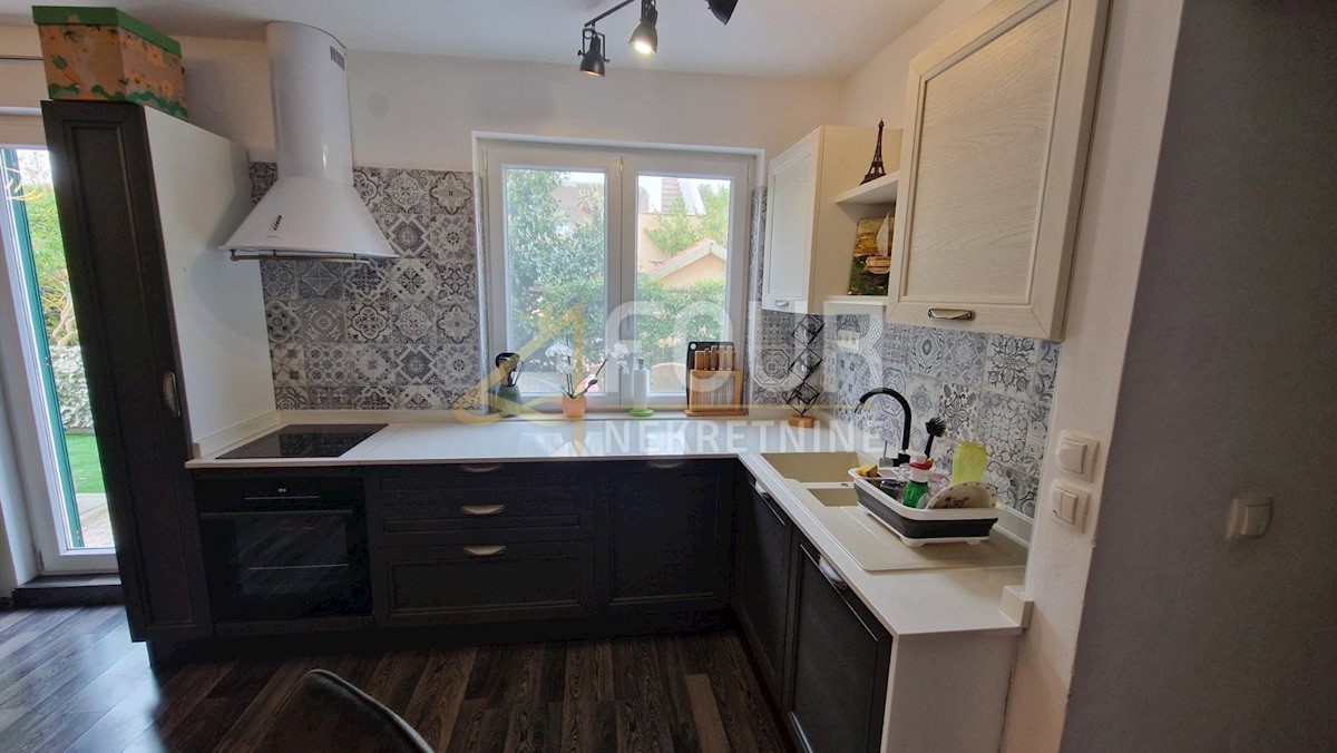 Flat For sale - PRIMORSKO-GORANSKA KRK