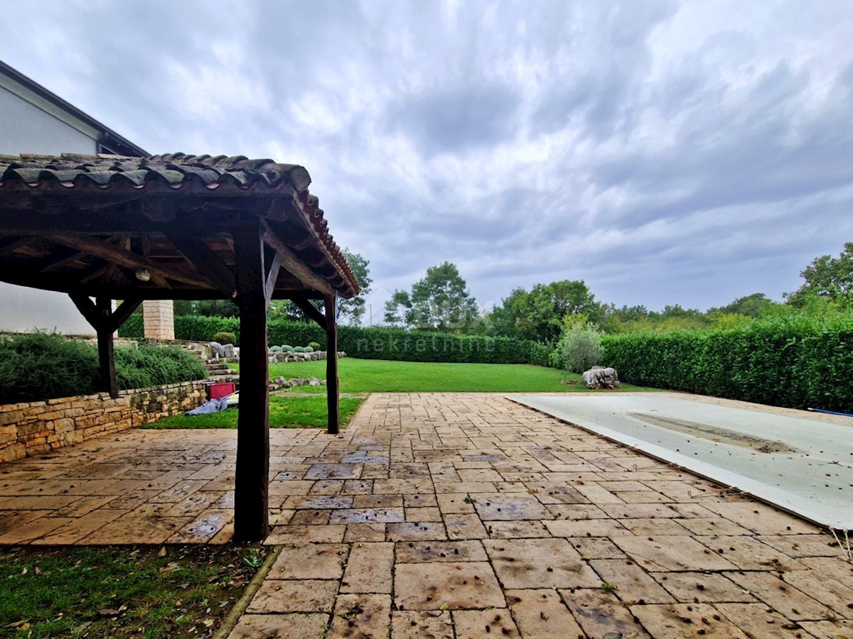 Kuća Na prodaju - ISTARSKA SVETI LOVREČ