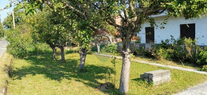 Maison À vendre PODHUM