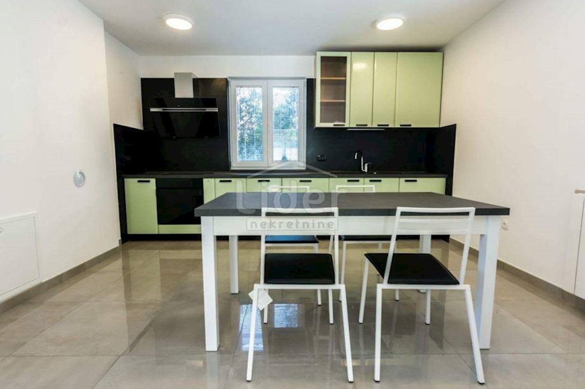 Apartma Za najem - PRIMORSKO-GORANSKA RIJEKA