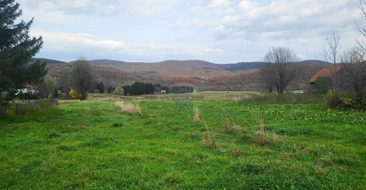 Land for sale 2595 m² – Mrkopalj