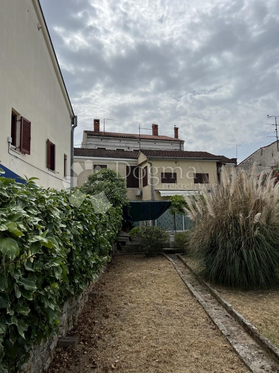 Casa In vendita -  