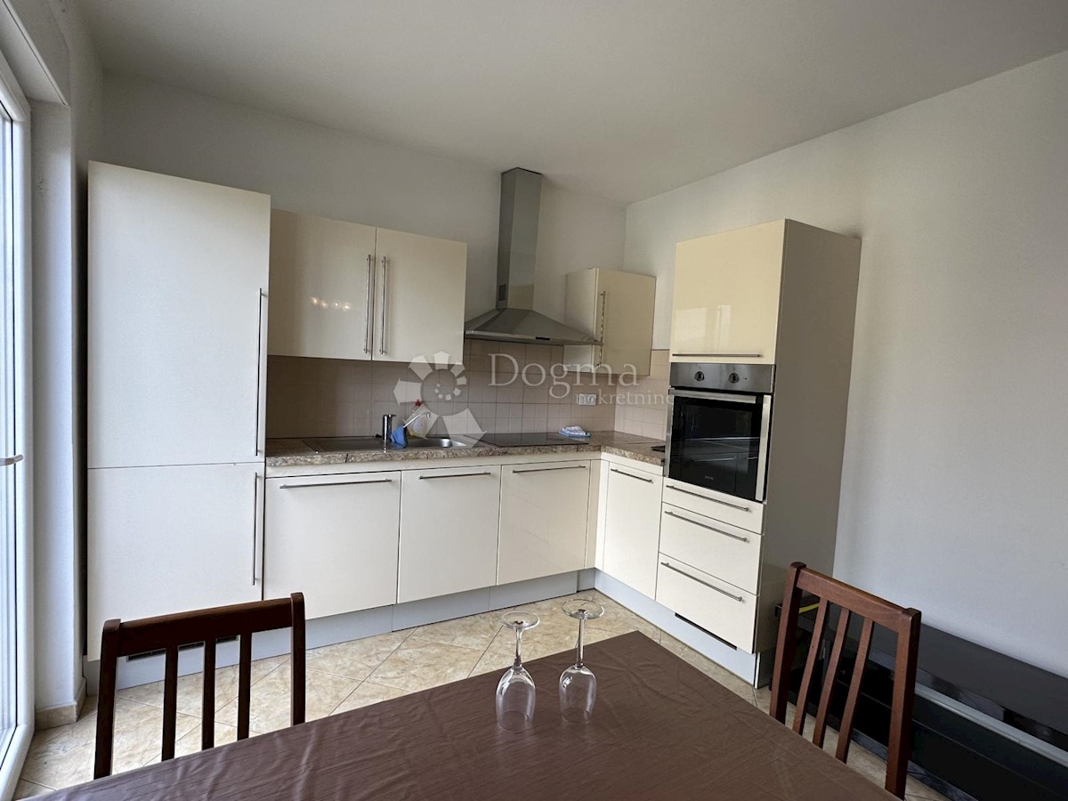 Lokal użytkowy Do wynajęcia - PRIMORSKO-GORANSKA MATULJI