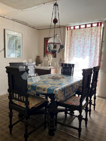 Kuća na prodaju 80 m² – Unije